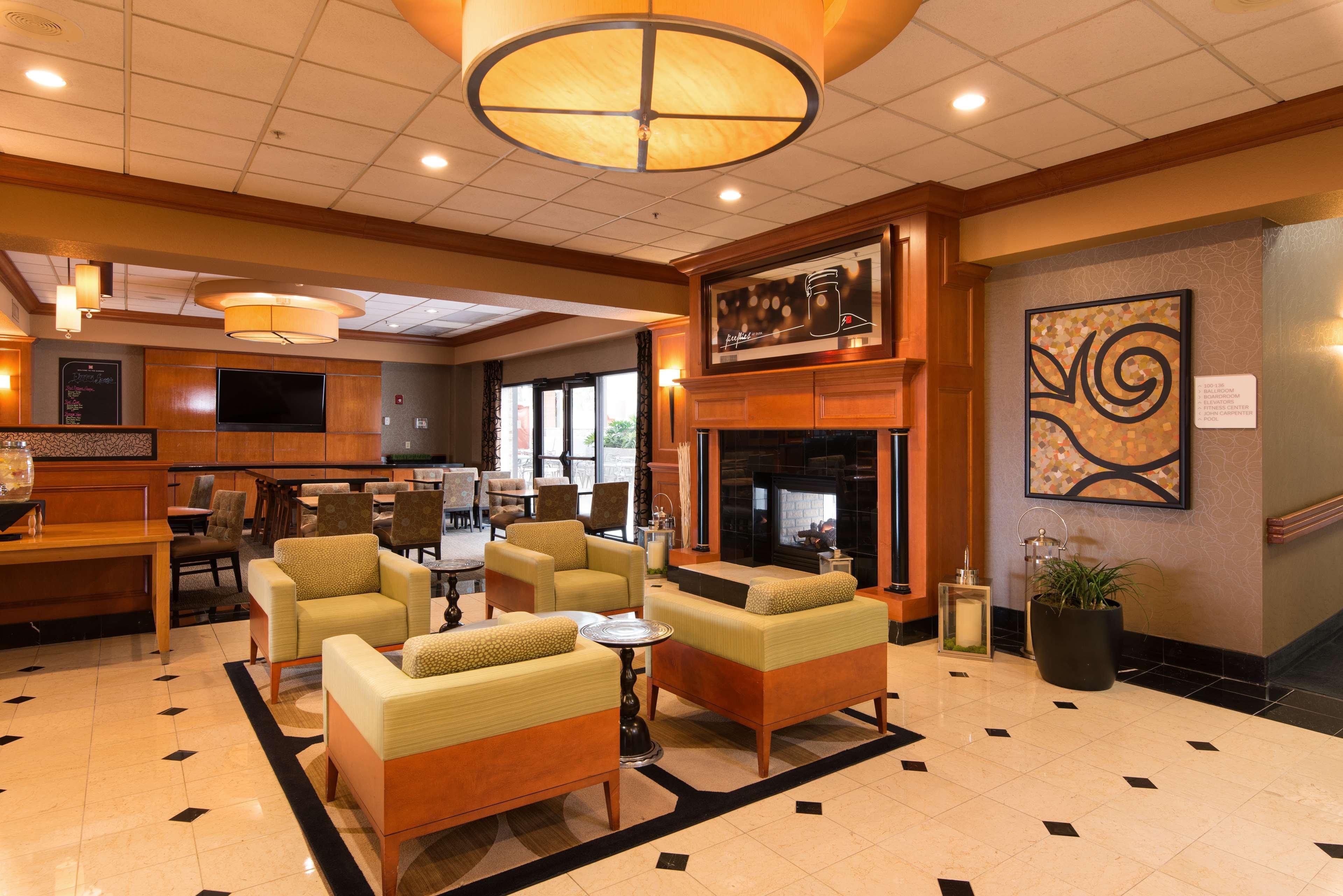 Hilton Garden Inn Las Colinas Irving Exterior foto