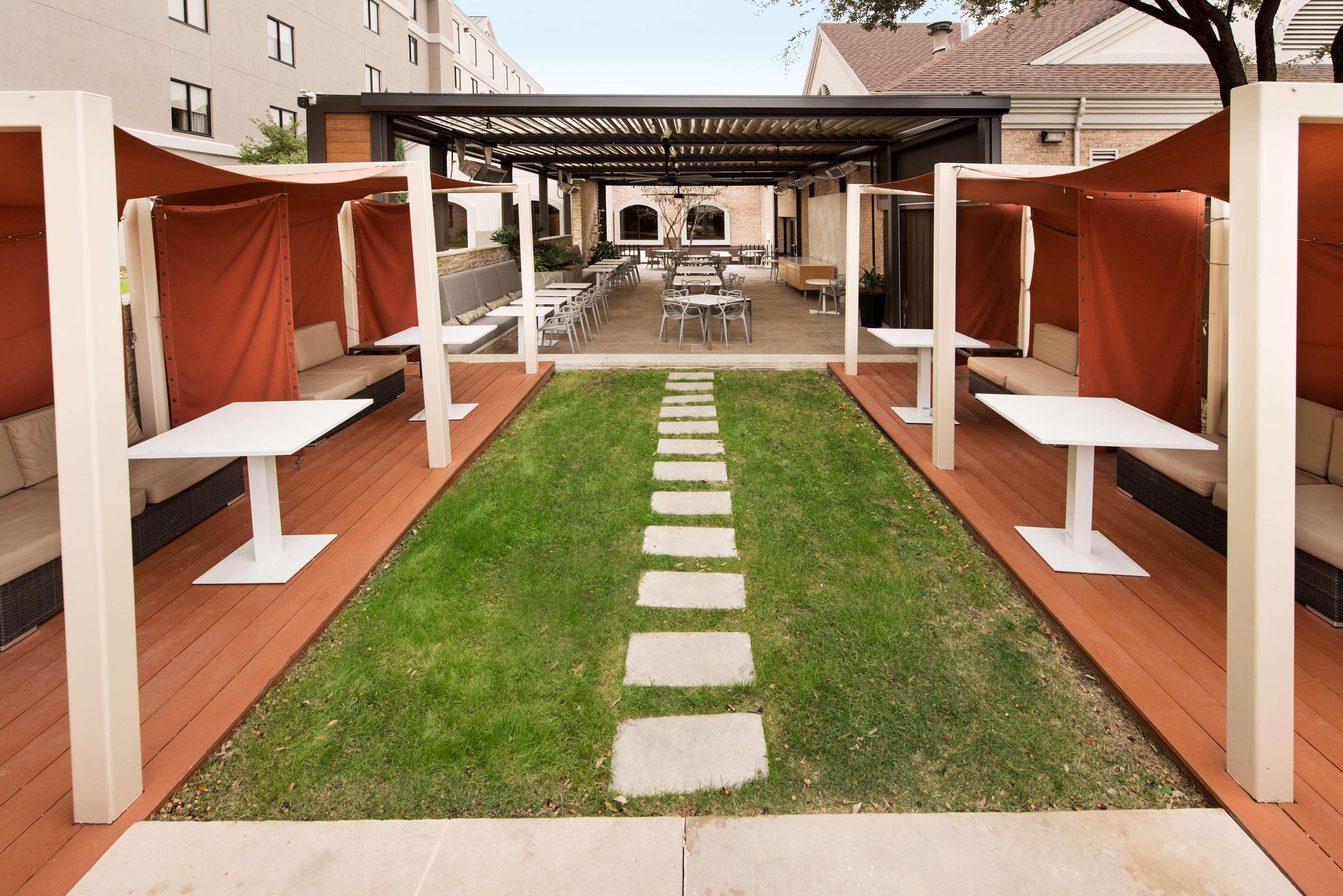 Hilton Garden Inn Las Colinas Irving Exterior foto