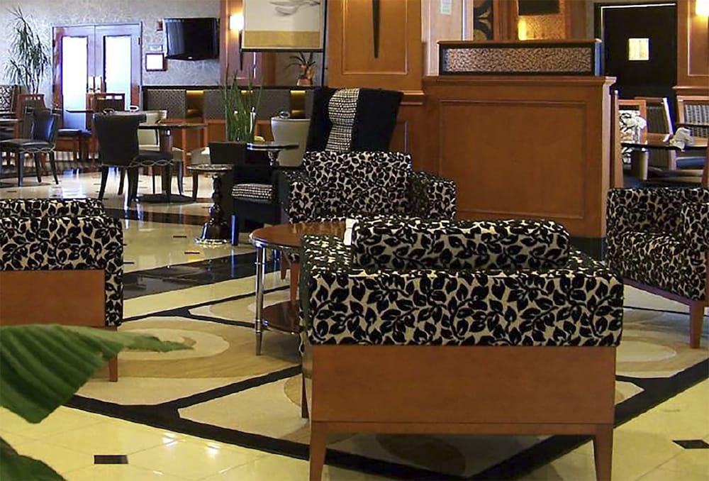 Hilton Garden Inn Las Colinas Irving Exterior foto