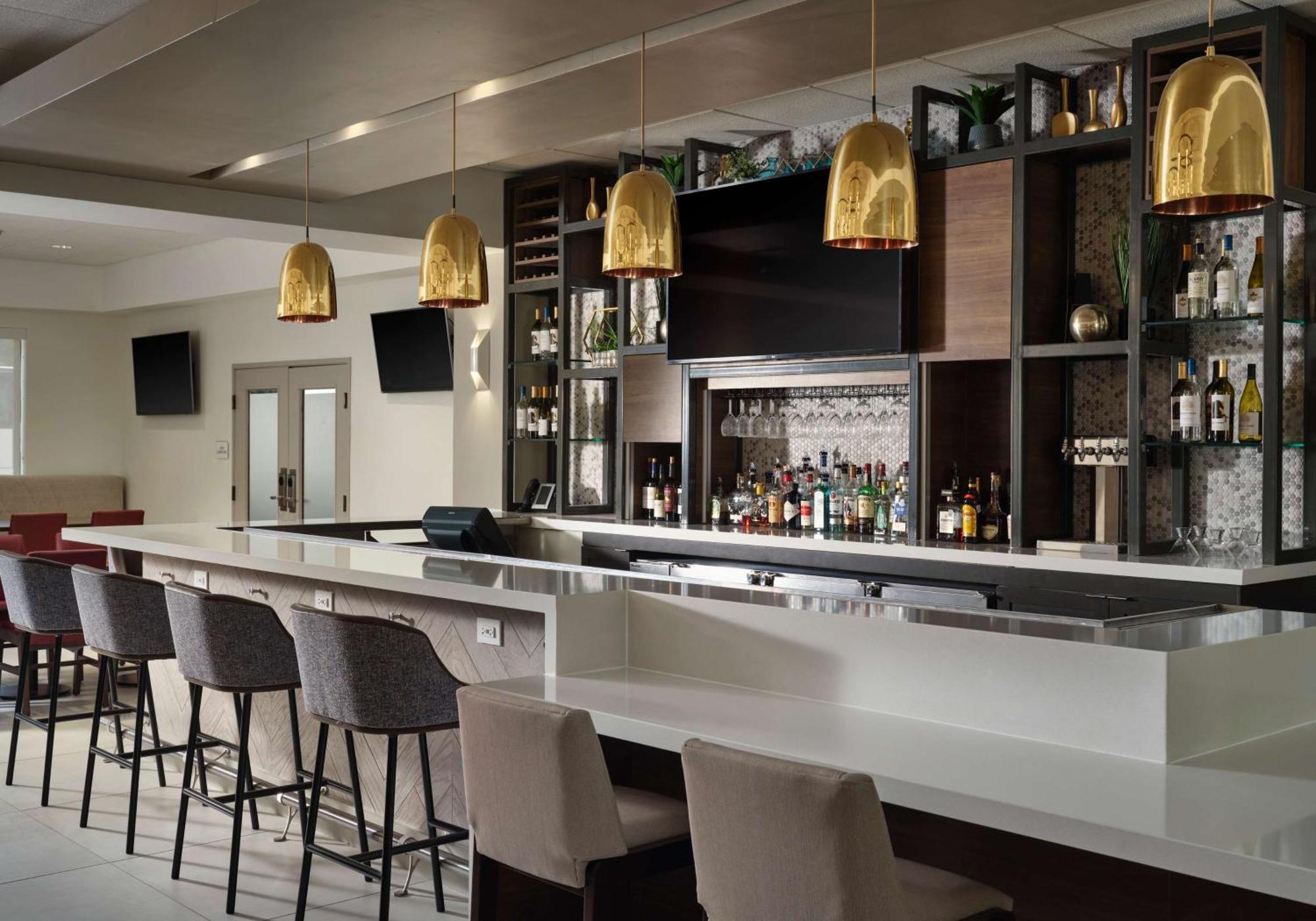Hilton Garden Inn Las Colinas Irving Exterior foto