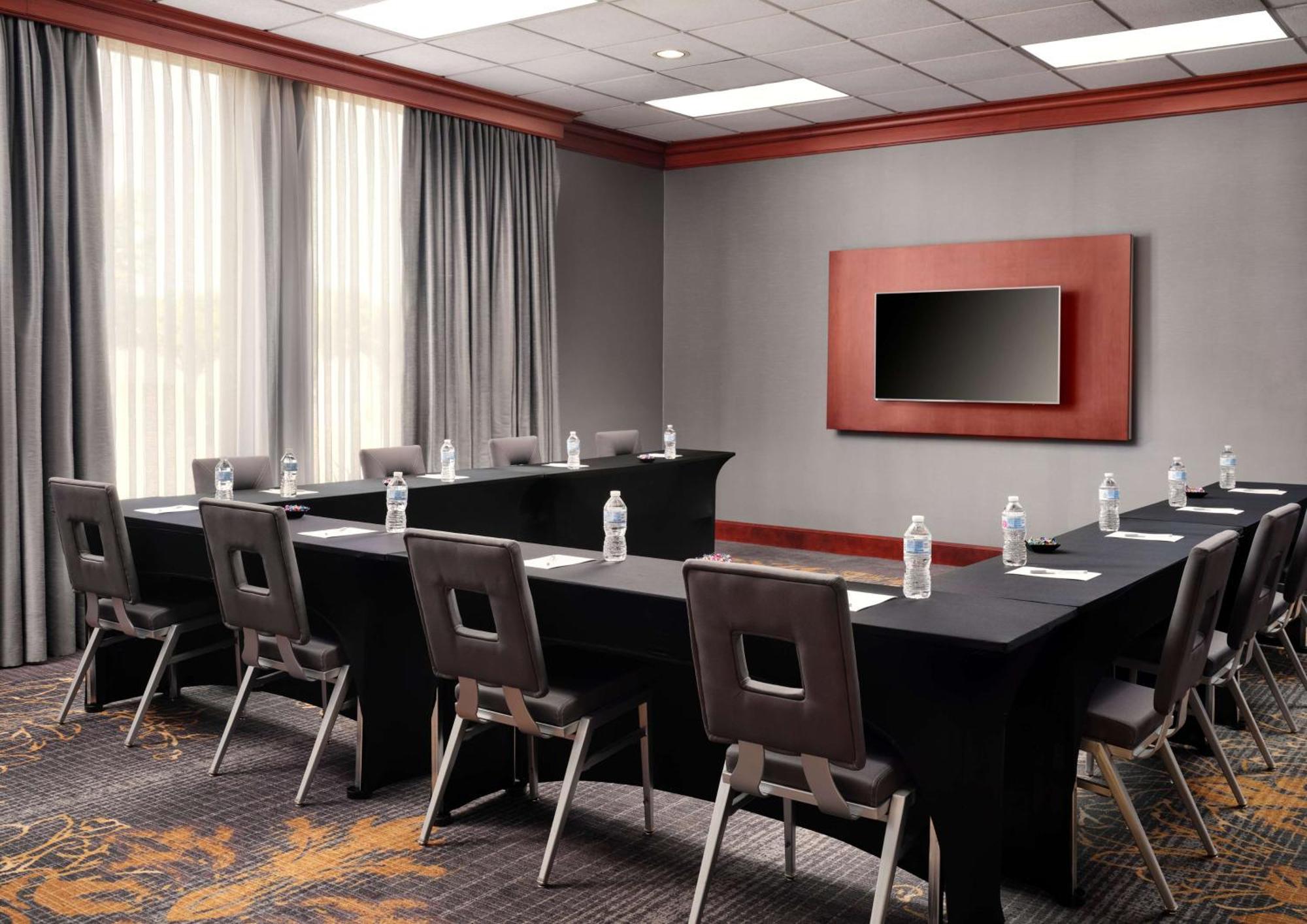 Hilton Garden Inn Las Colinas Irving Exterior foto